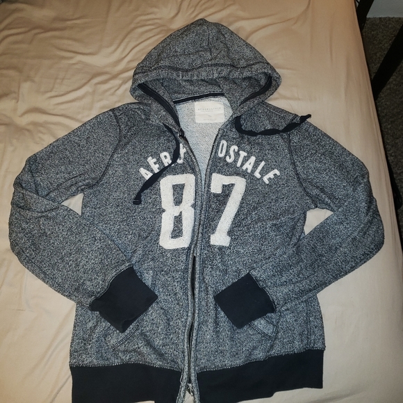 Sweater - Picture 1 of 4